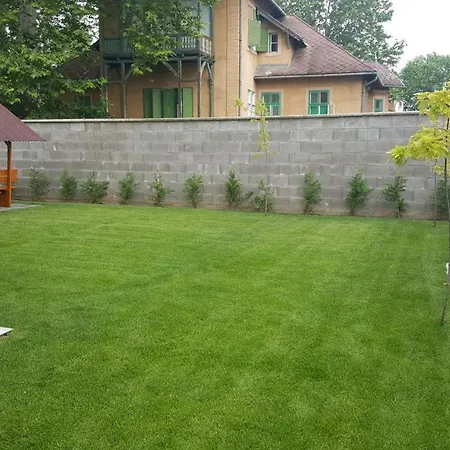 Amulett Wellness Apartman Siófok